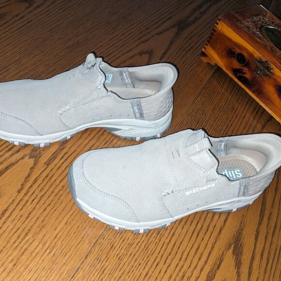 Skechers Hillcrest Sunapee Shoes - Picture 6 of 7